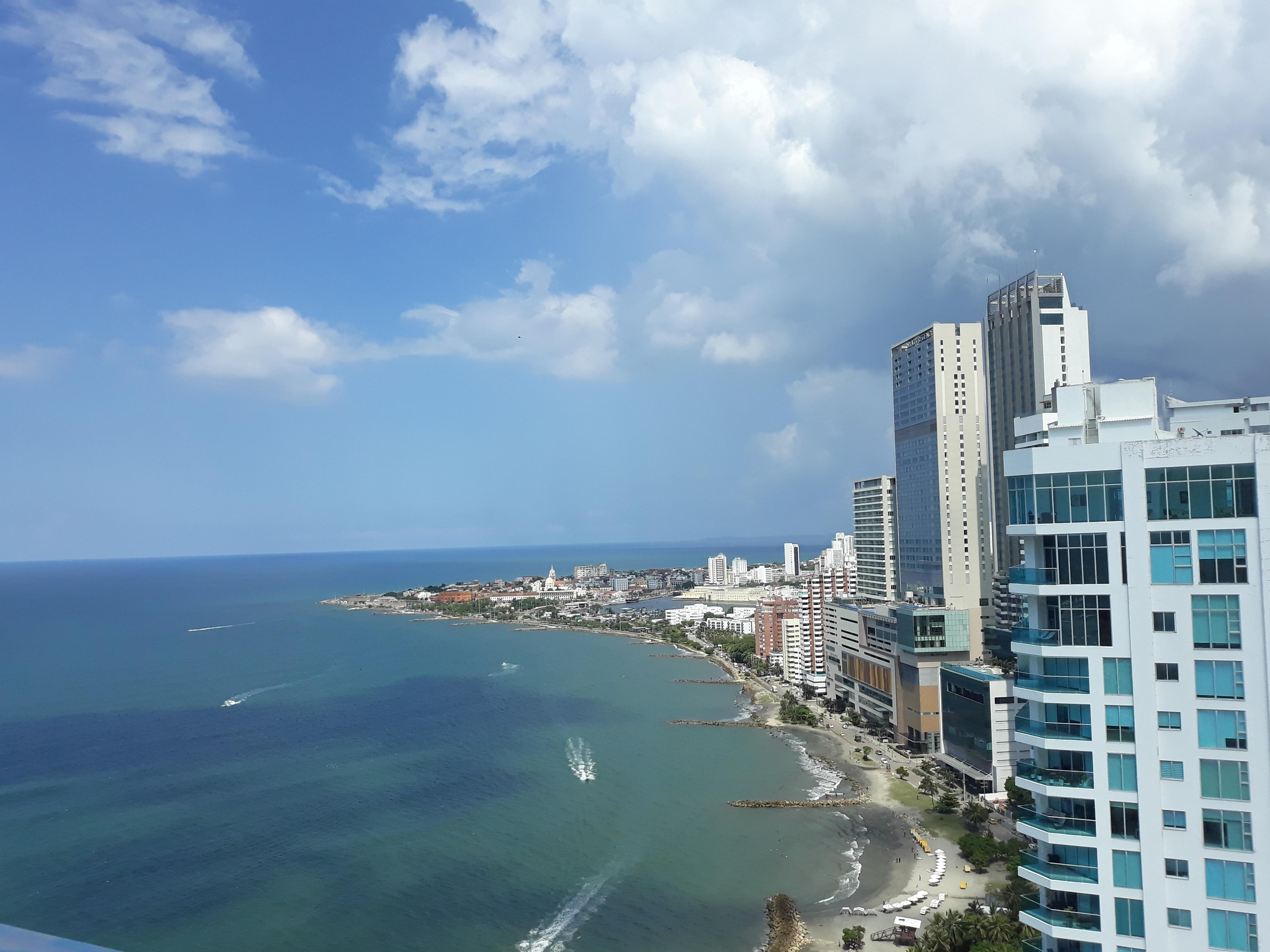 Hotel Cartagena Dubai Exterior photo